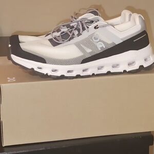 On Running White and Gray Sneakers with Breathable Mesh